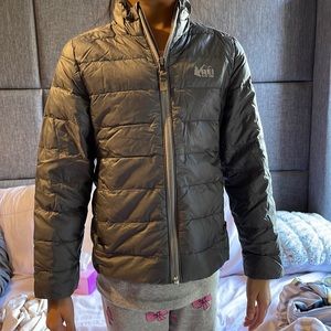 Rei jacket size 4-5